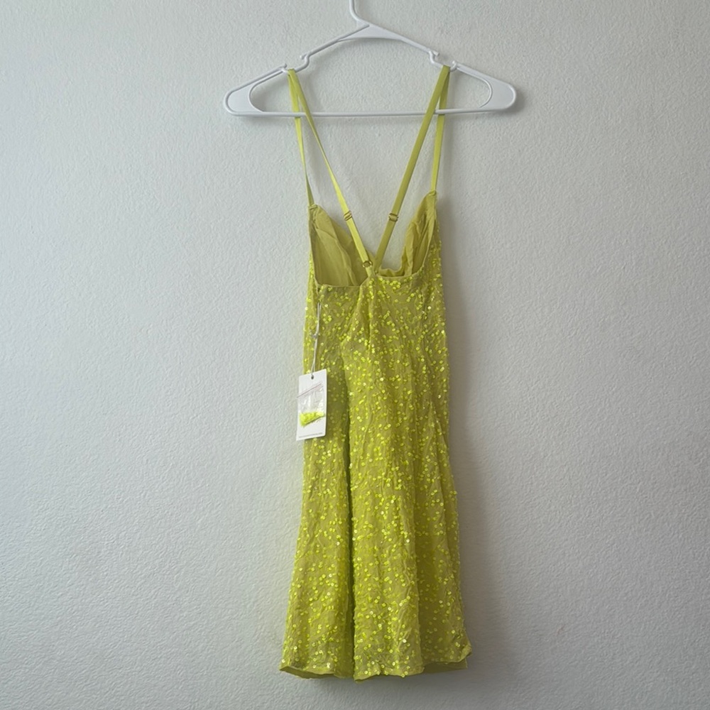Show Me Your MuMu Suzanna Slip Dress In Lime Sequins NWT - Picture 7 of 7